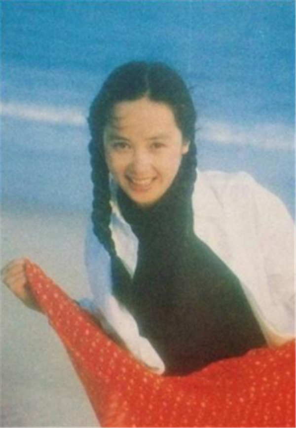 蒋雯丽青涩旧照曝光