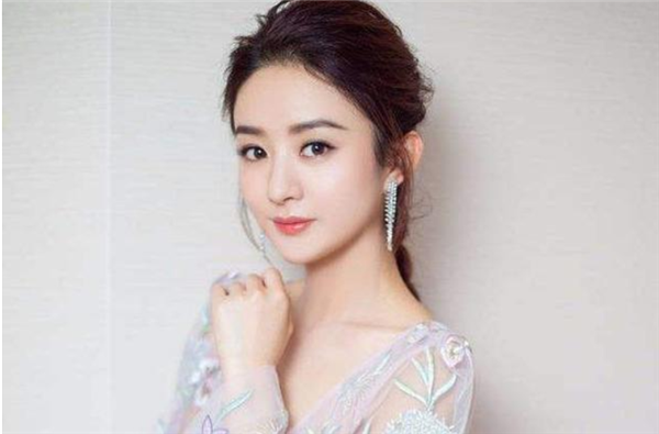 赵丽颖生子，冯绍峰发微博庆祝