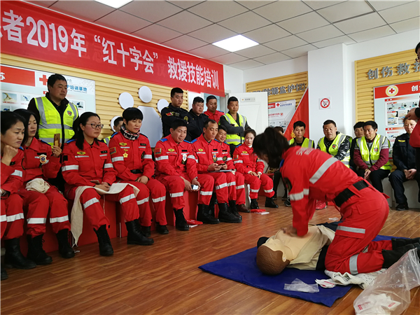 江苏省新沂市红十字会开展急救员培训活动