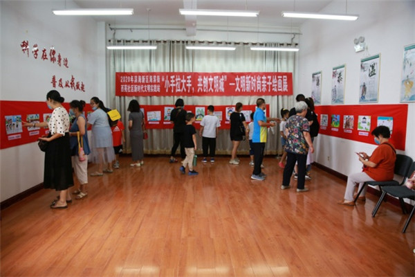 天津滨海：“画”文明亮相暑期快乐营地
