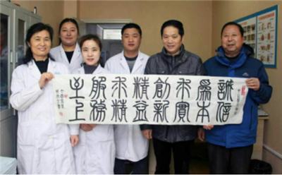 知名艺术家戎宏全：清新淡雅 珠联璧合