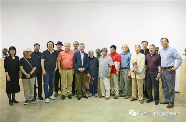 “民国面相 - 田跃民雕塑展”在锦都艺术中心圆满开幕