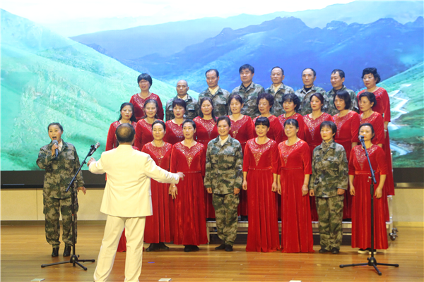 军民双拥传佳话 鱼水情深迎新年