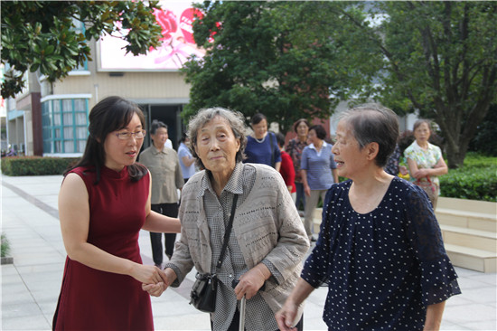 江苏盱眙：小城故事多――盱眙县第33个教师节活动掠影