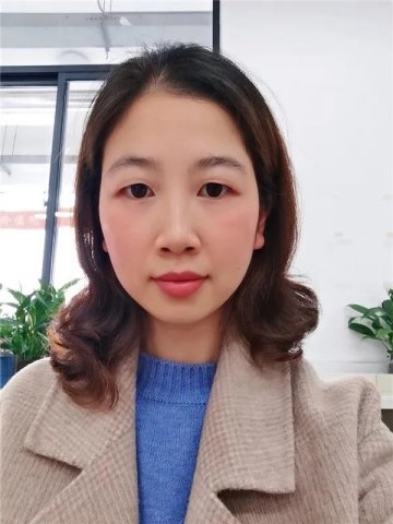 新安小学新区分校优秀教师群体荣誉墙