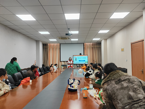 清修村开展“安全出行 从我做起”