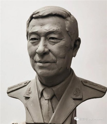 私人肖像定制件丨田跃民雕塑作品欣赏（泥稿）